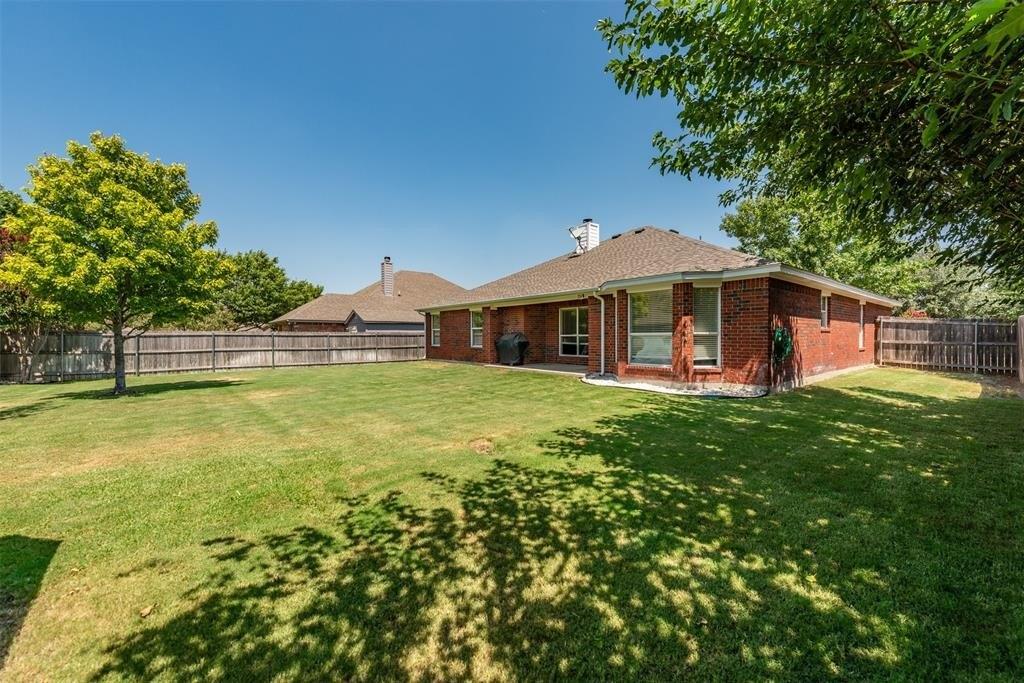 Willowview Dr, Saginaw, TX 76179