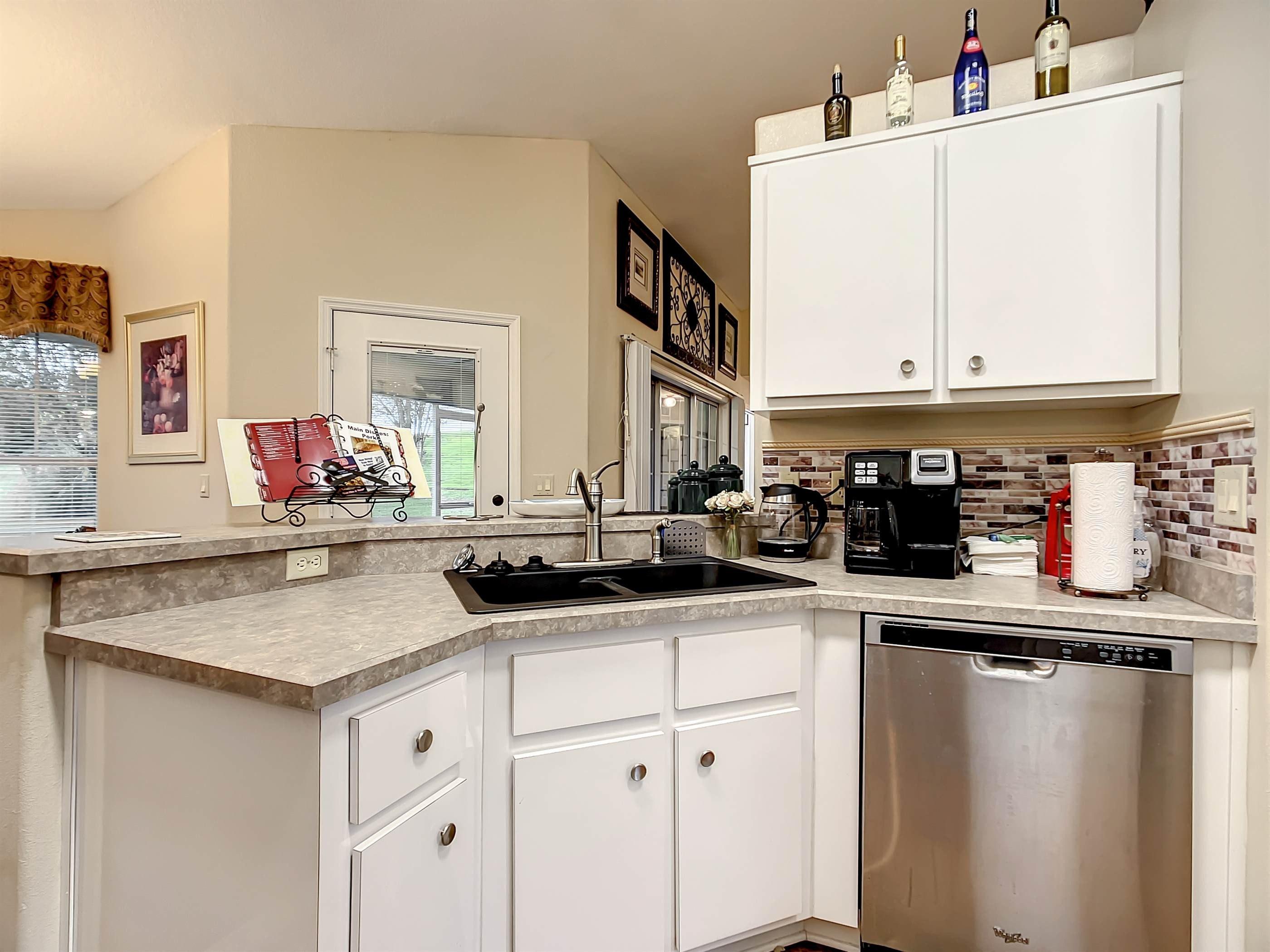 Lake Diamond Ave, Ocala, FL 34472