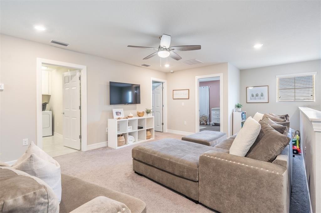 Yale Harbor Dr, Wesley Chapel, FL 33545