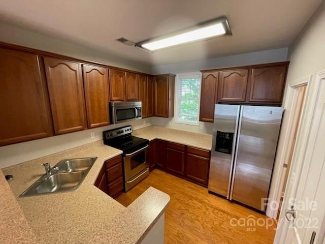 Market Place Ave, Mooresville, NC 28117
