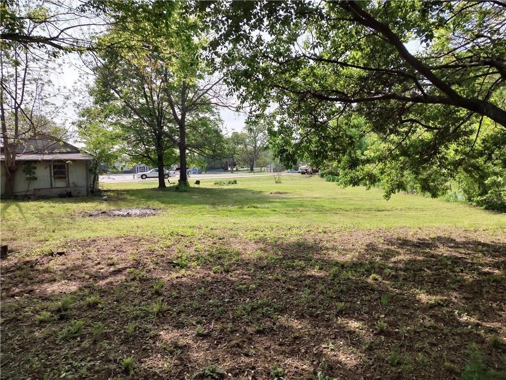 N 6th St, Rogers, AR 72756
