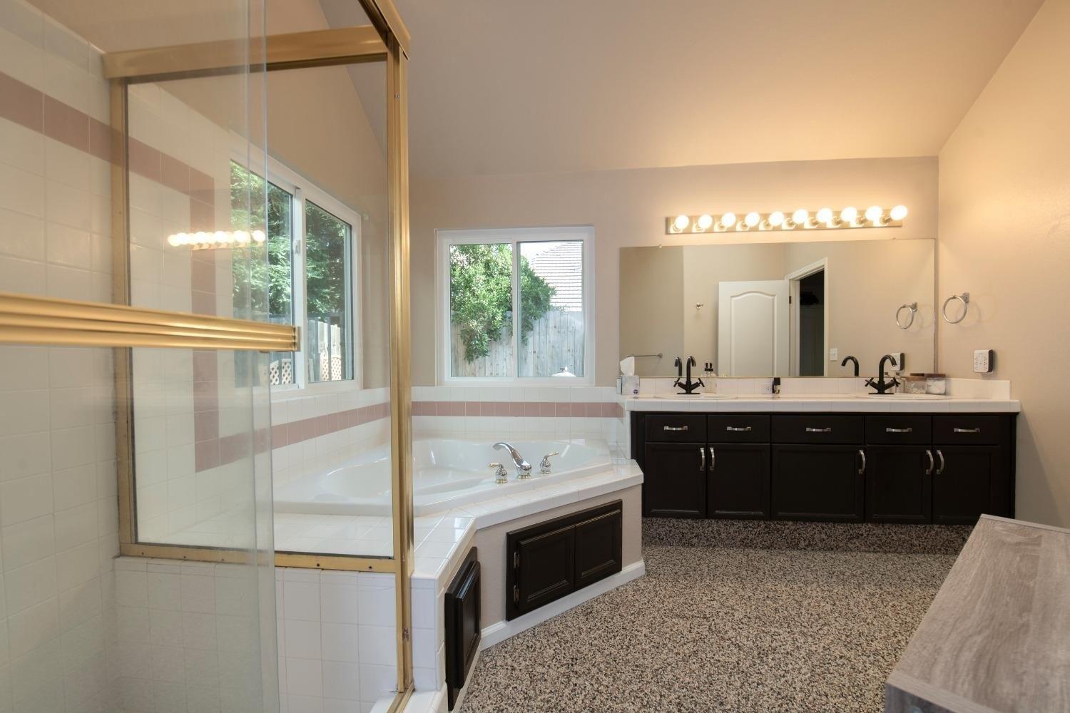 E Ryan Ave, Fresno, CA 93720