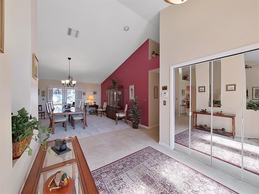 Mark Dr, Largo, FL 33774
