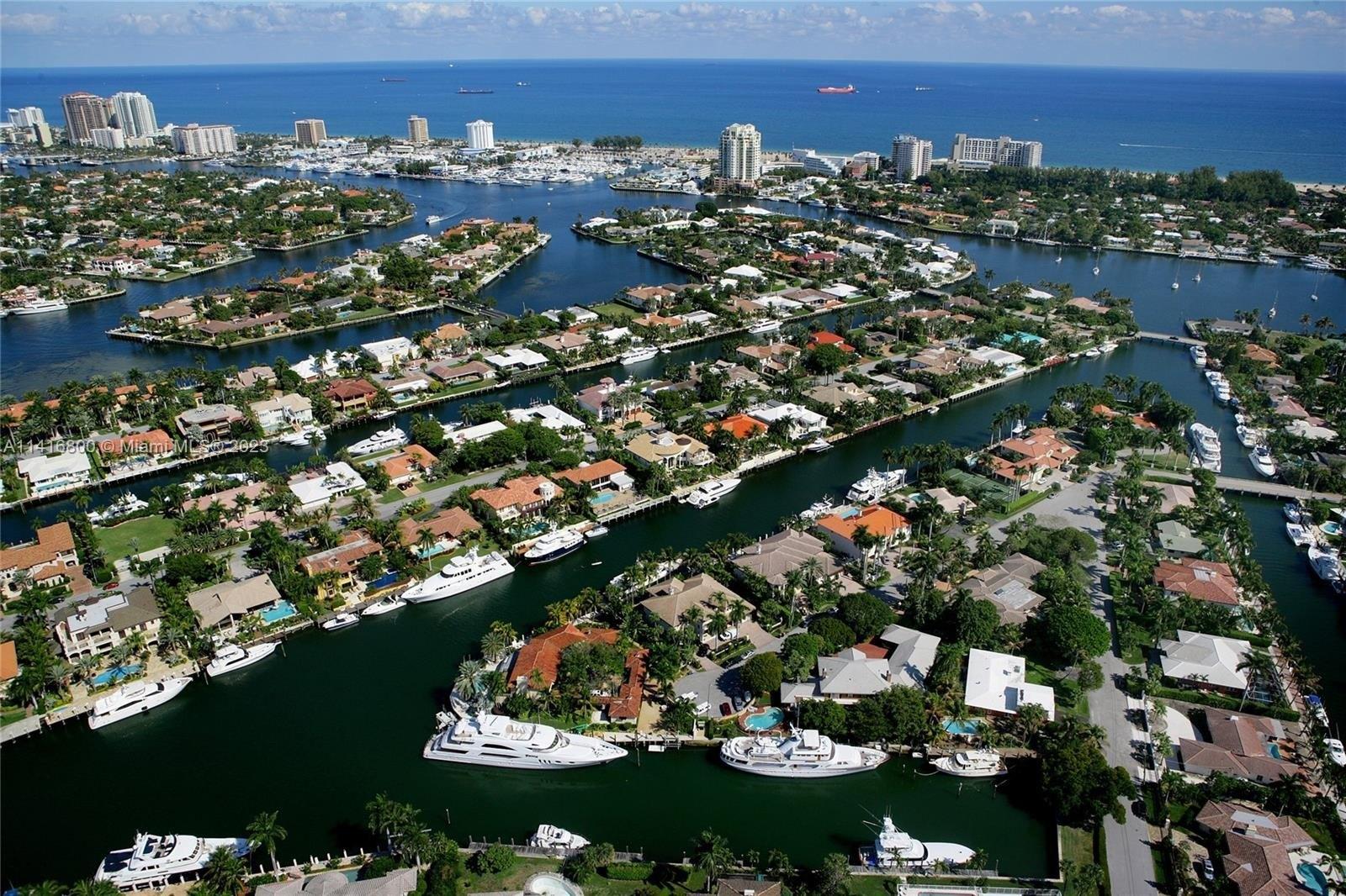 Laguna Ter, Fort Lauderdale, FL 33316