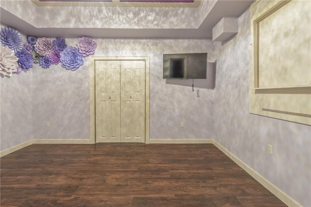 Springbluff Ln, Buford, GA 30519