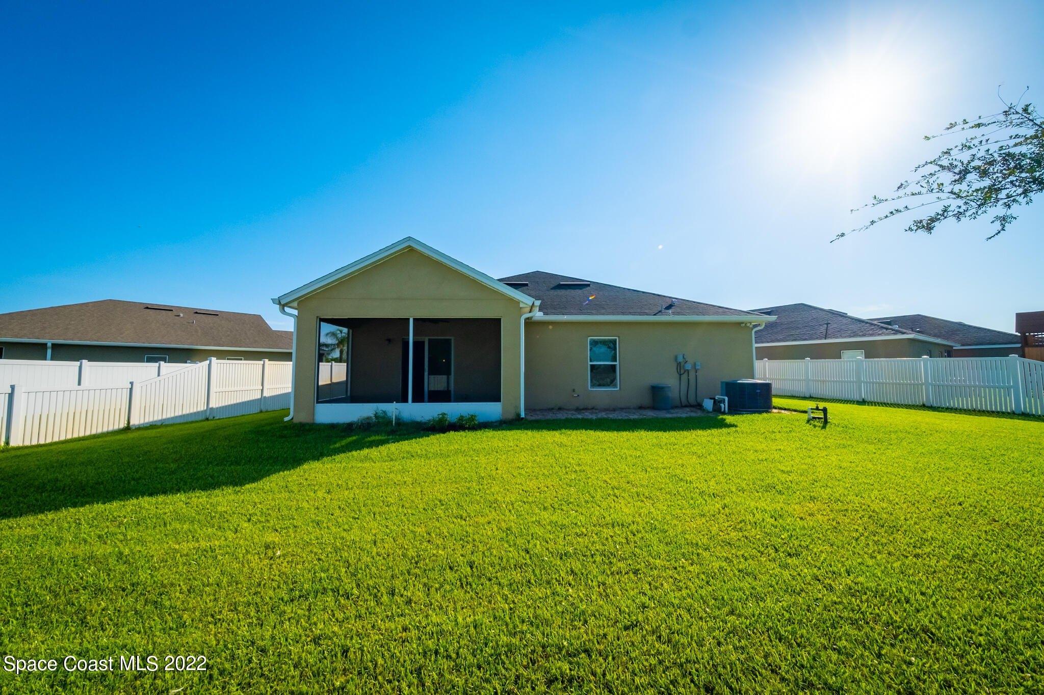 Snapdragon Dr Nw, Palm Bay, FL 32907