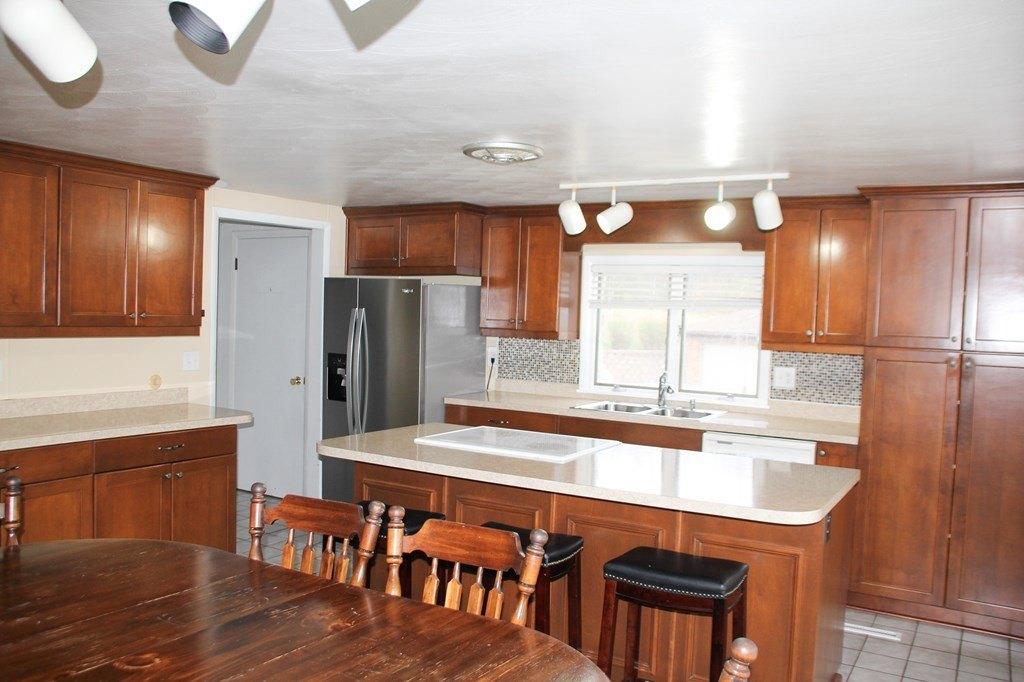 Sunset Rd, Lewistown, PA 17044