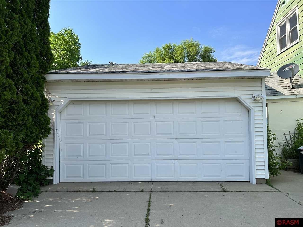 5th St Se, Dodge Center, MN 55927