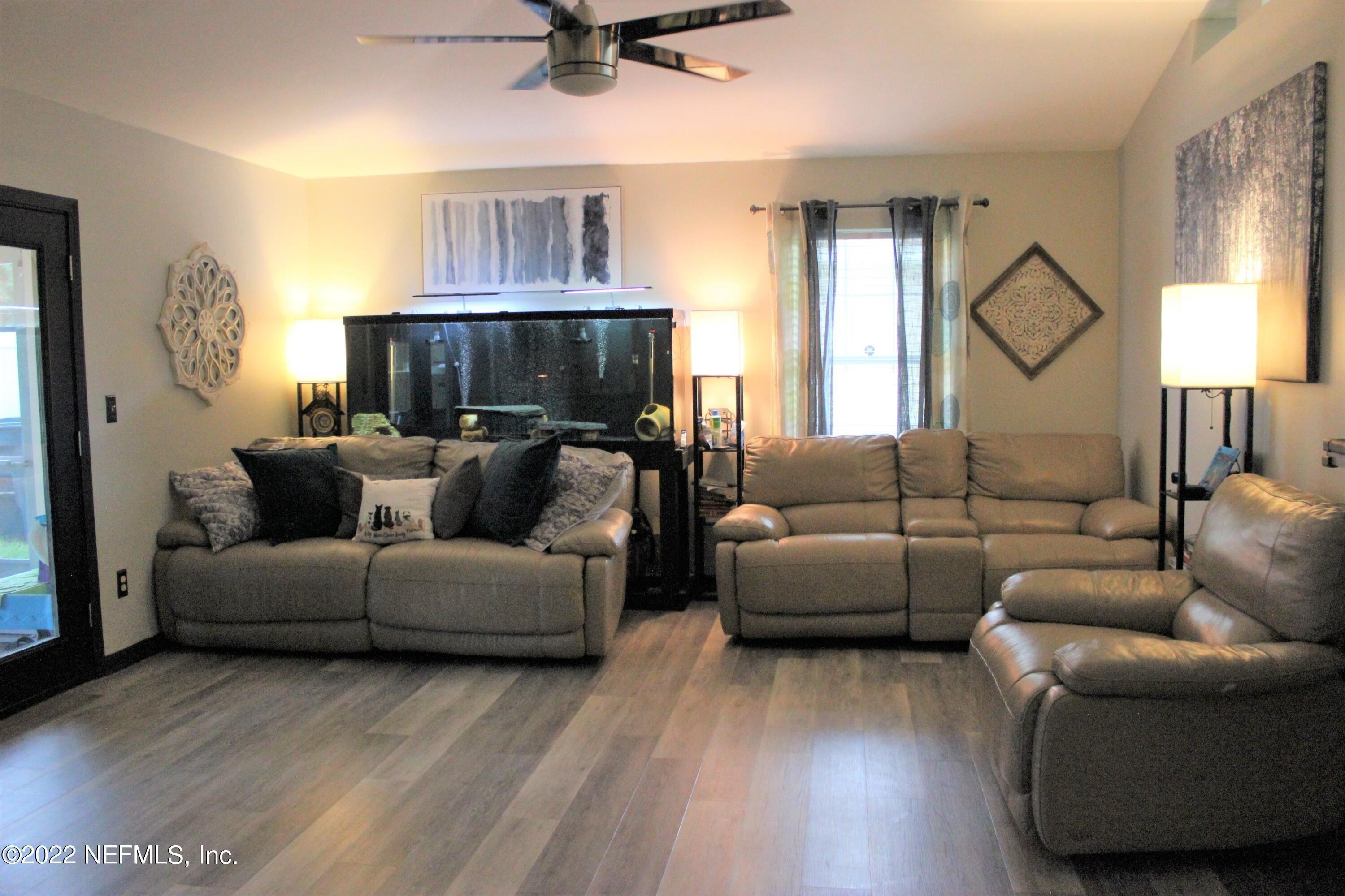 Hudderfield Cir W, Jacksonville, FL 32246