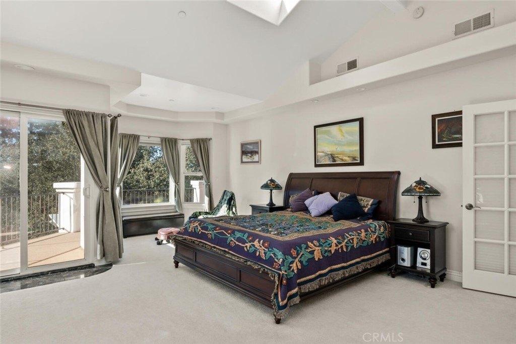 Sandstone Ln, Chico, CA 95928