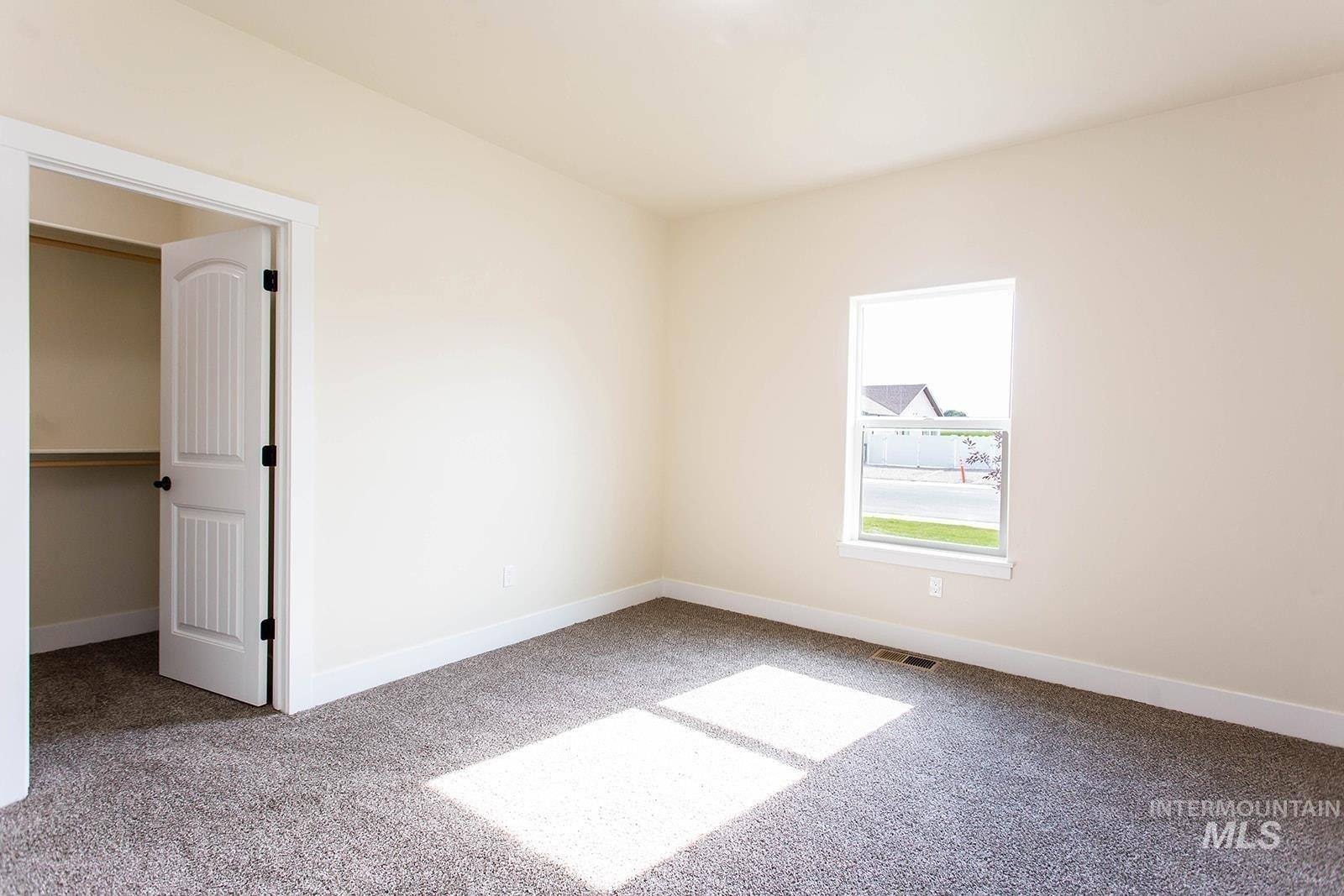 Shelbi St, Twin Falls, ID 83301