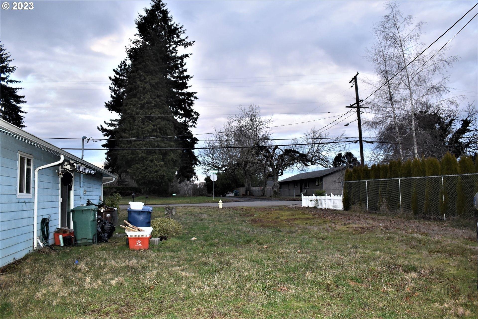 Se Monroe St, Portland, OR 97222