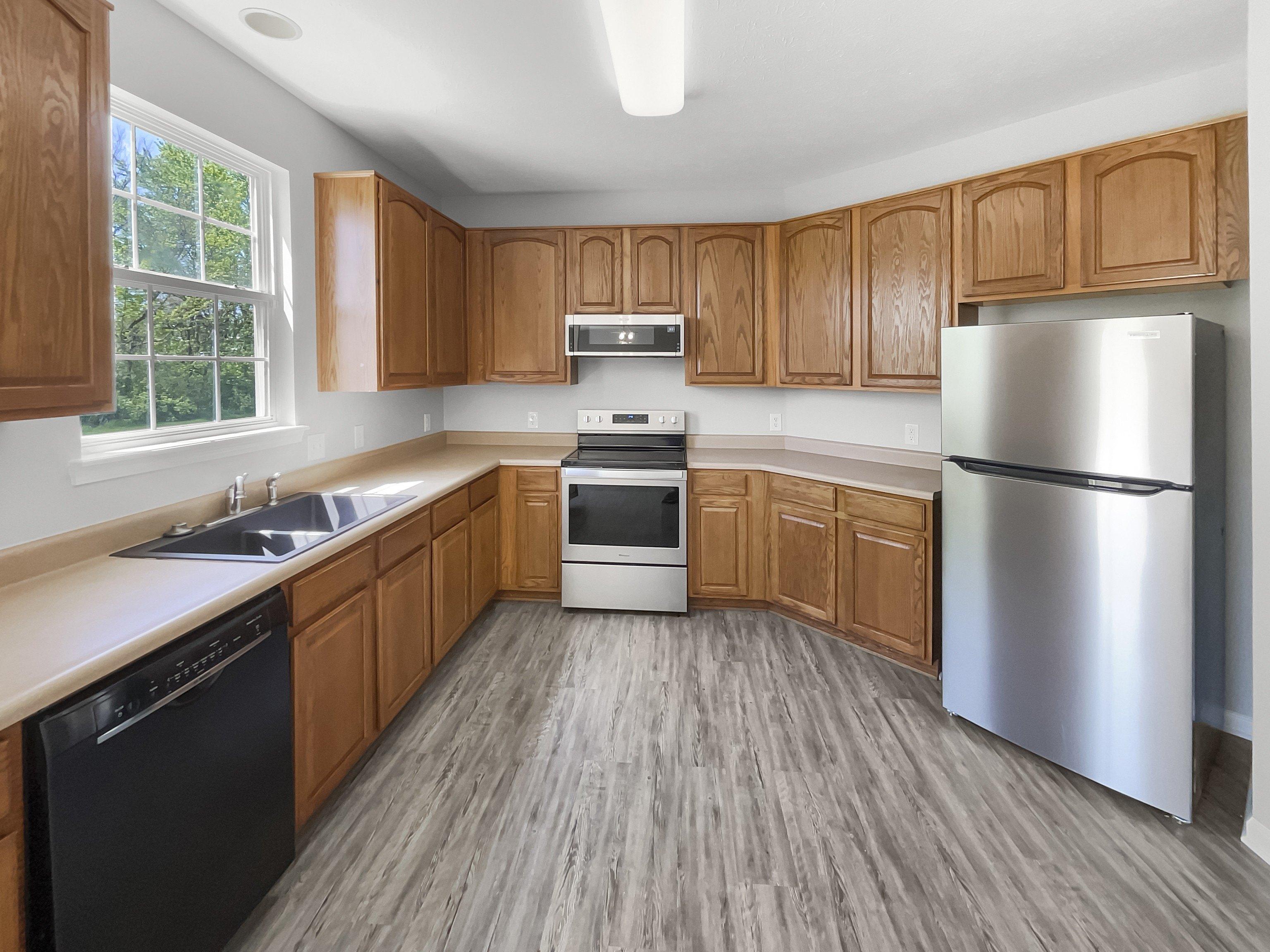 Gladeview Dr, Indianapolis, IN 46239