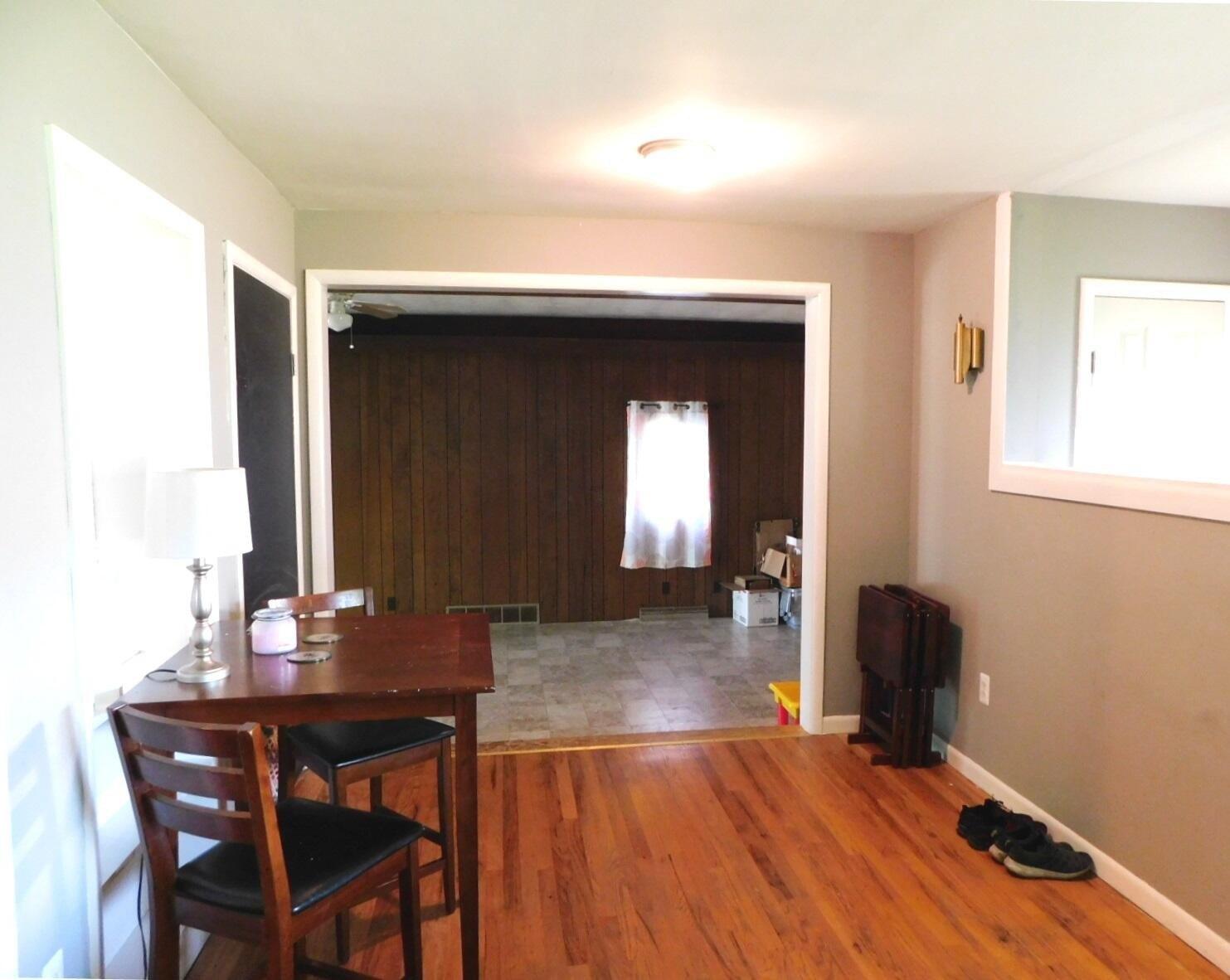 Lombard St, Benton Harbor, MI 49022