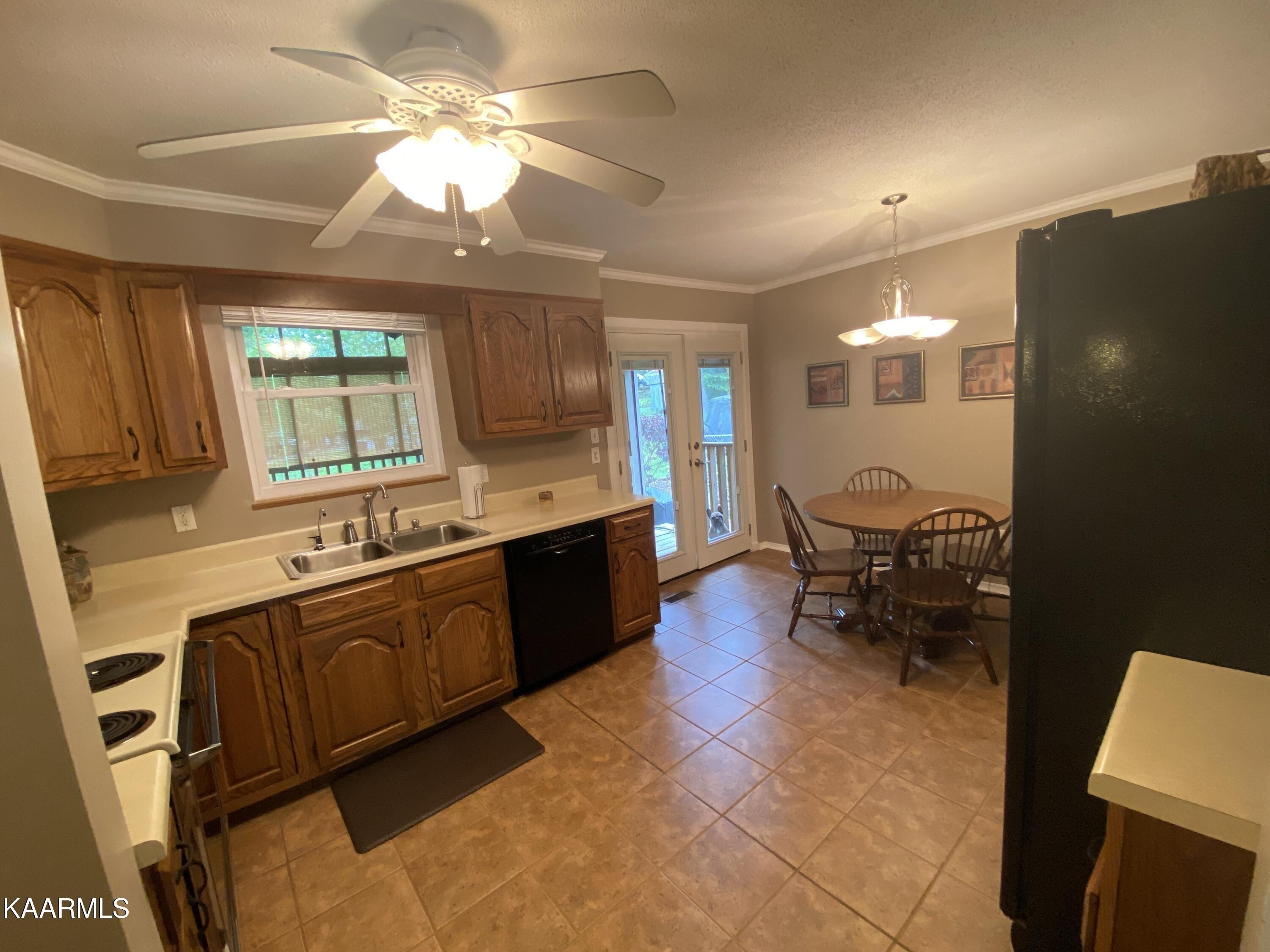 Fawnwood Rd, Knoxville, TN 37921