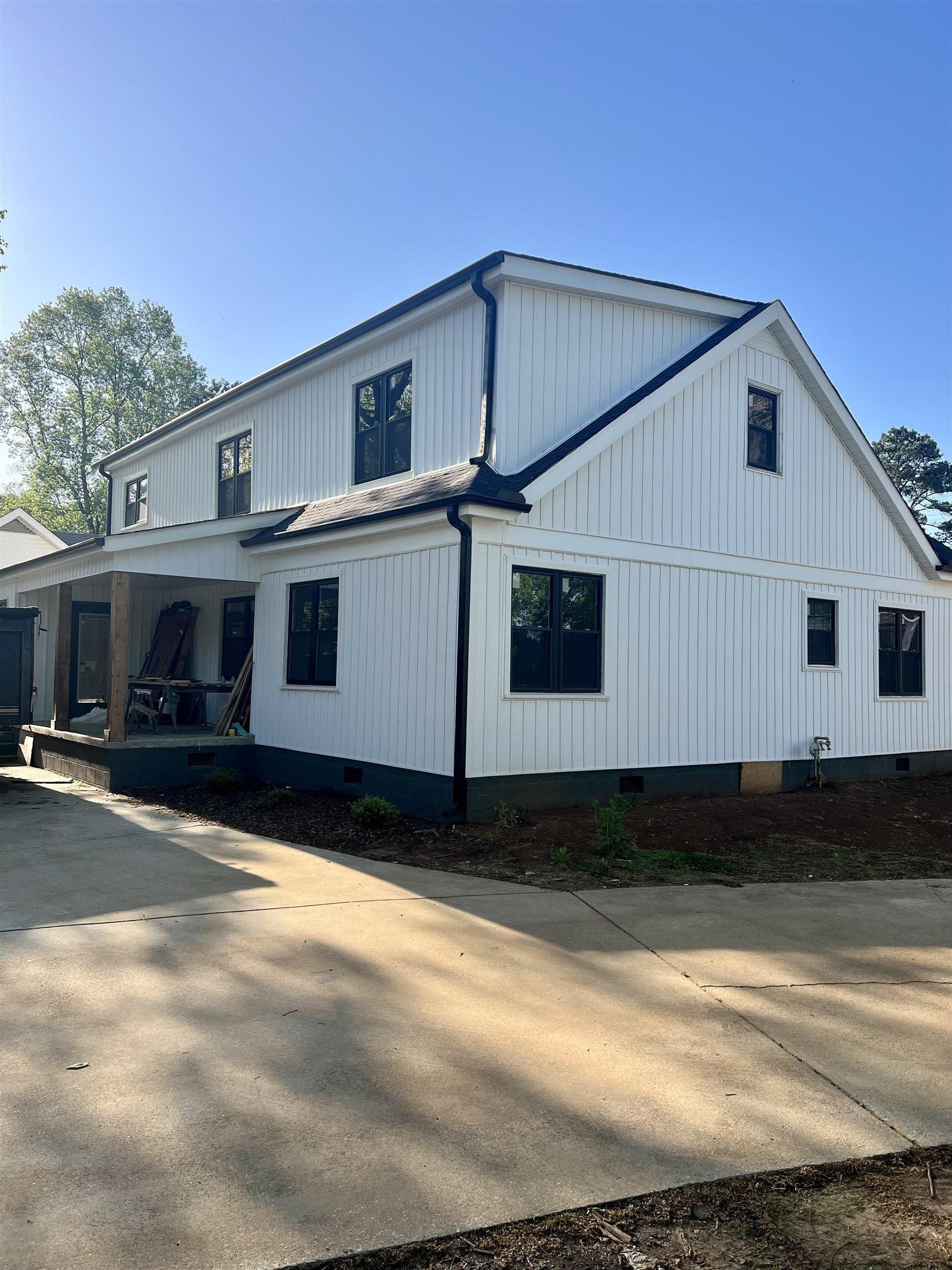 Oak St, Leighton, AL 35646