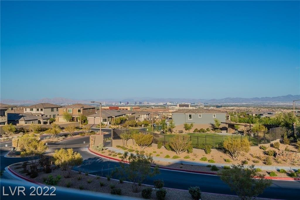 Huckleberry Oak Ave, Las Vegas, NV 89138