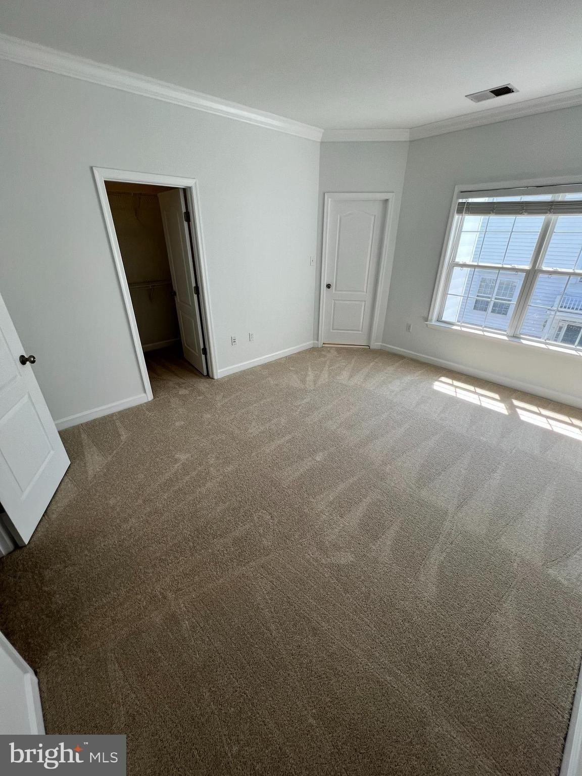 Magellan Sq, Brambleton, VA 20148