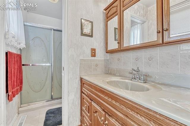 Auburn Dr, Colorado Springs, CO 80909