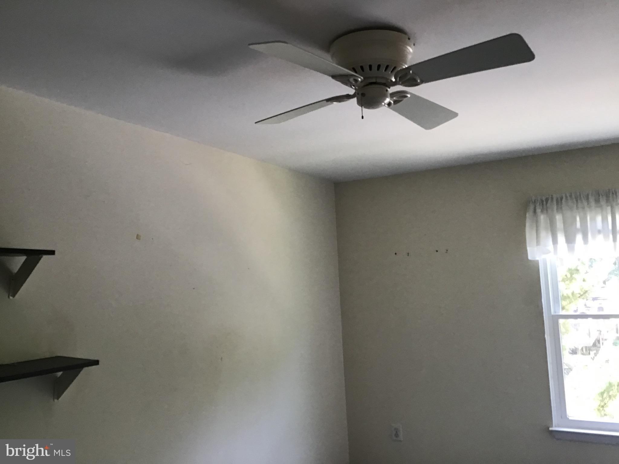 Romanoff Ct, Parkville, MD 21234