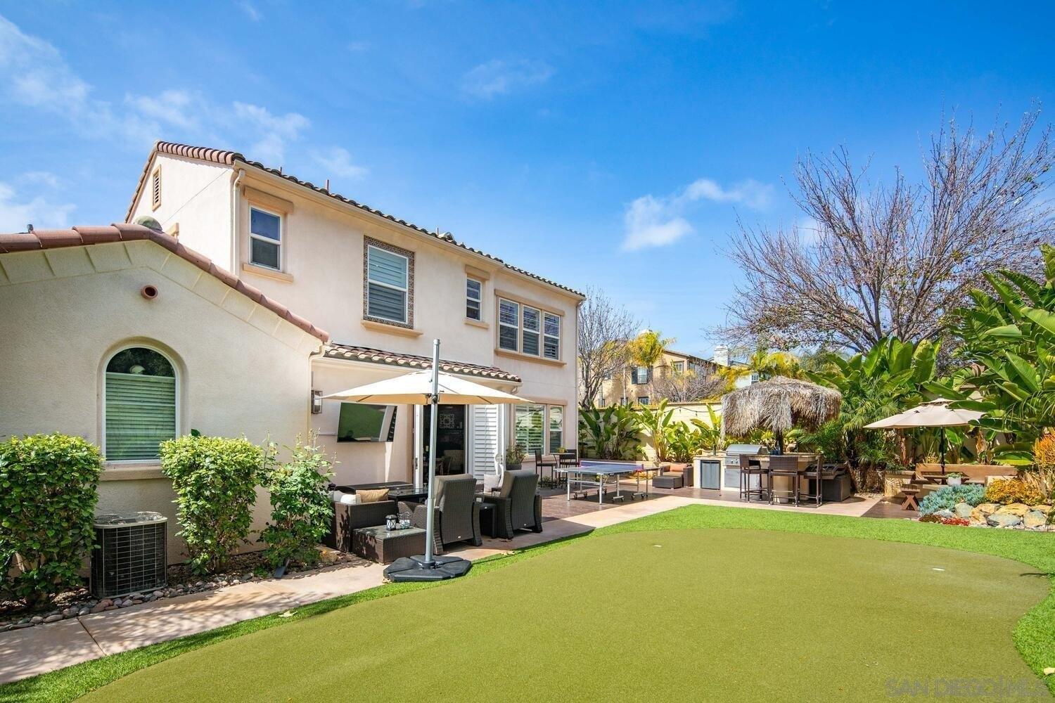 Huntington Dr, Carlsbad, CA 92009