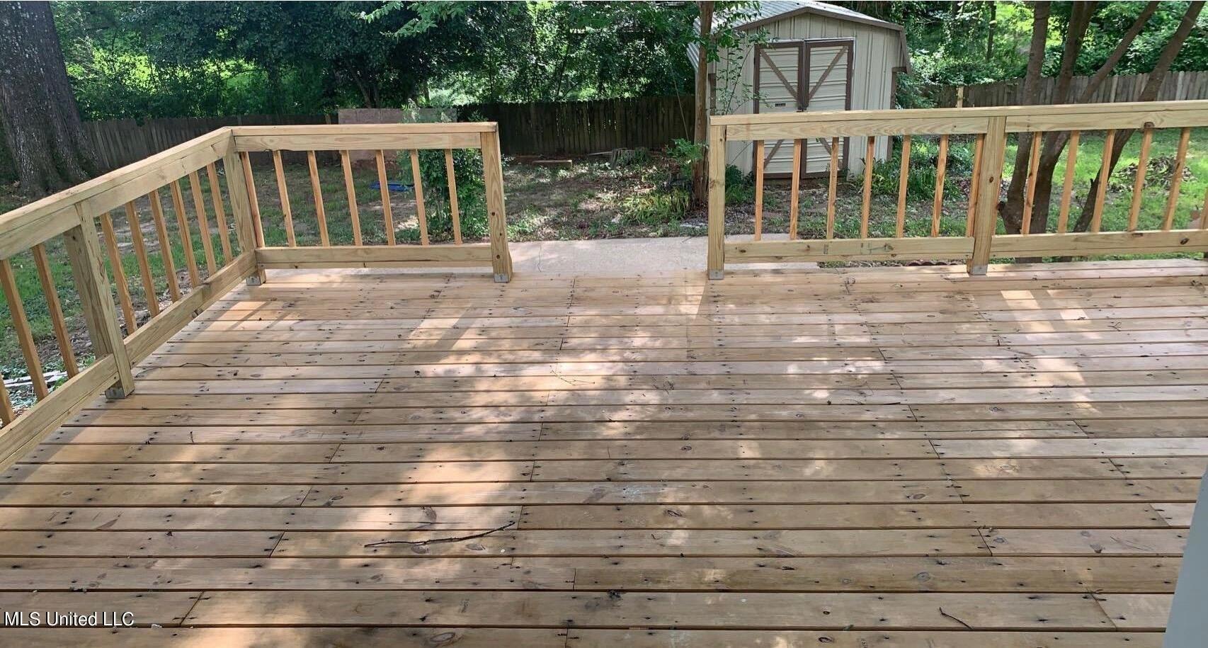 Trailwood Dr, Clinton, MS 39056