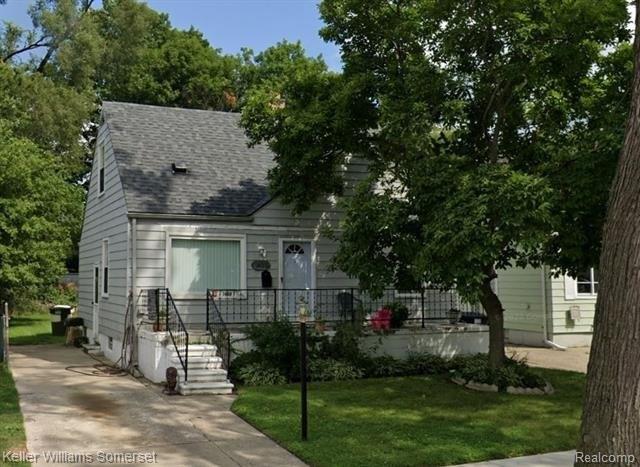 Beaverland, Redford, MI 48239