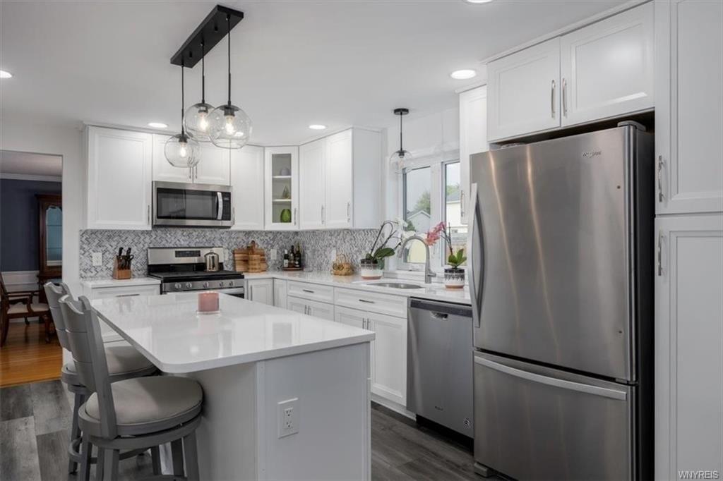 Kenneth Ct, Niagara Falls, NY 14304