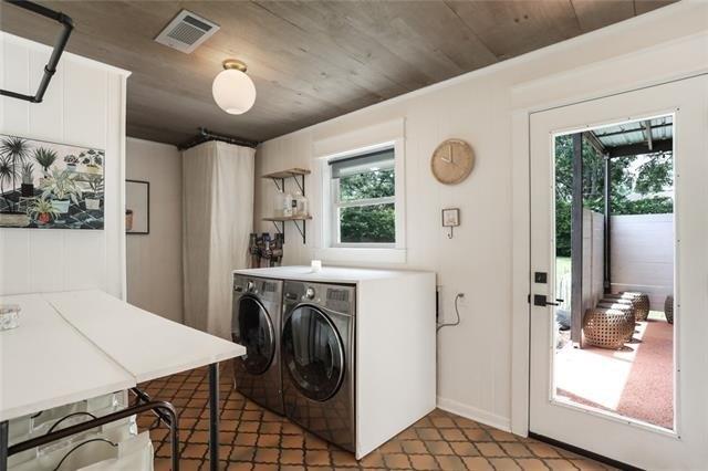 Oak Dr, Covington, LA 70433