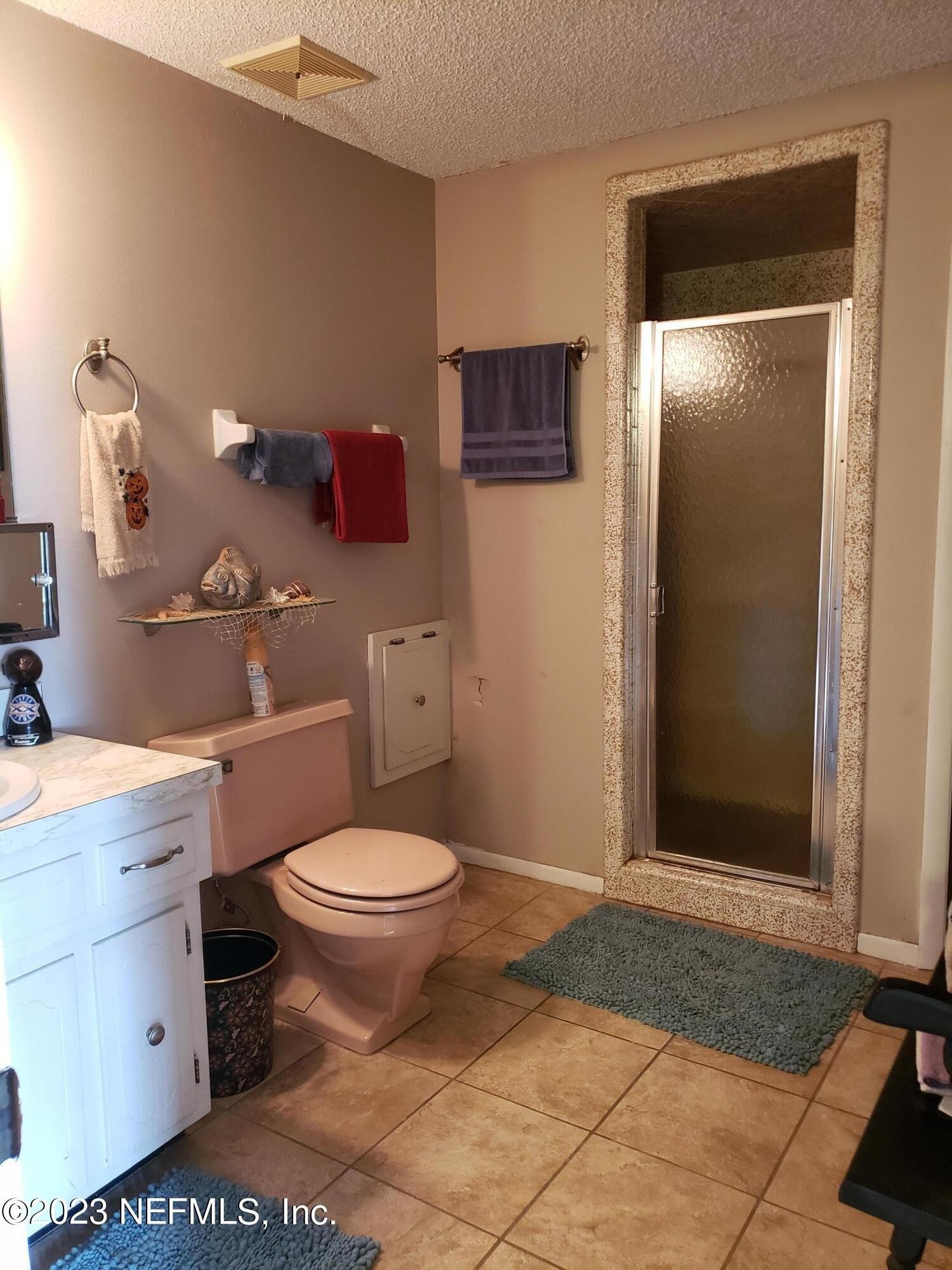 Fishermans Dr, Interlachen, FL 32148