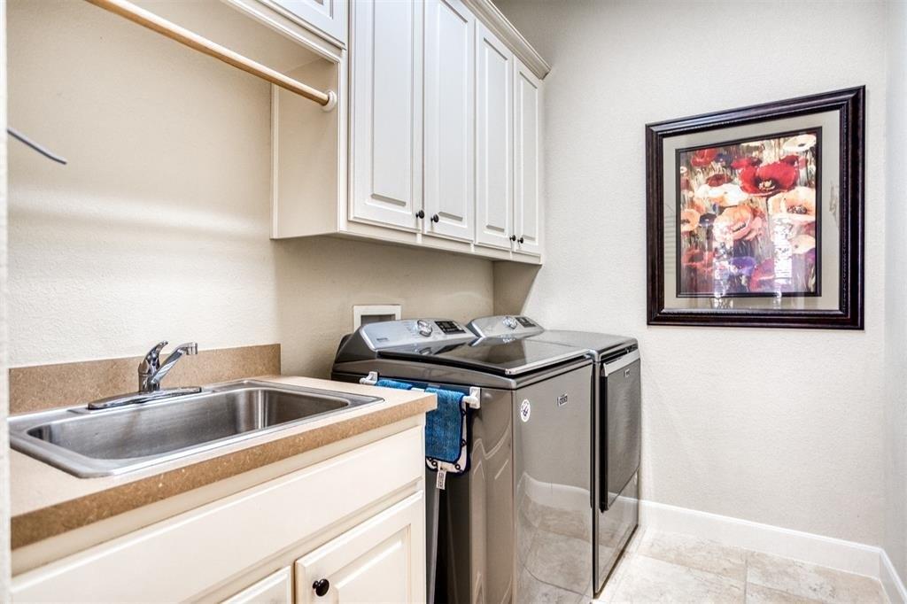 Pristine Pond Dr, Frisco, TX 75034