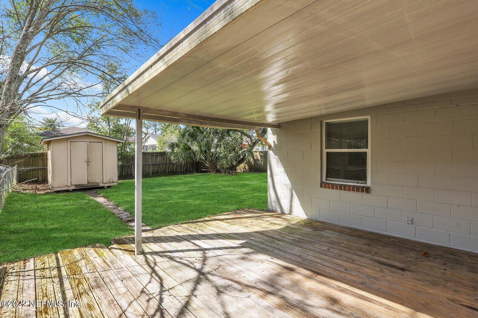 Mccowan Dr, Jacksonville, FL 32244