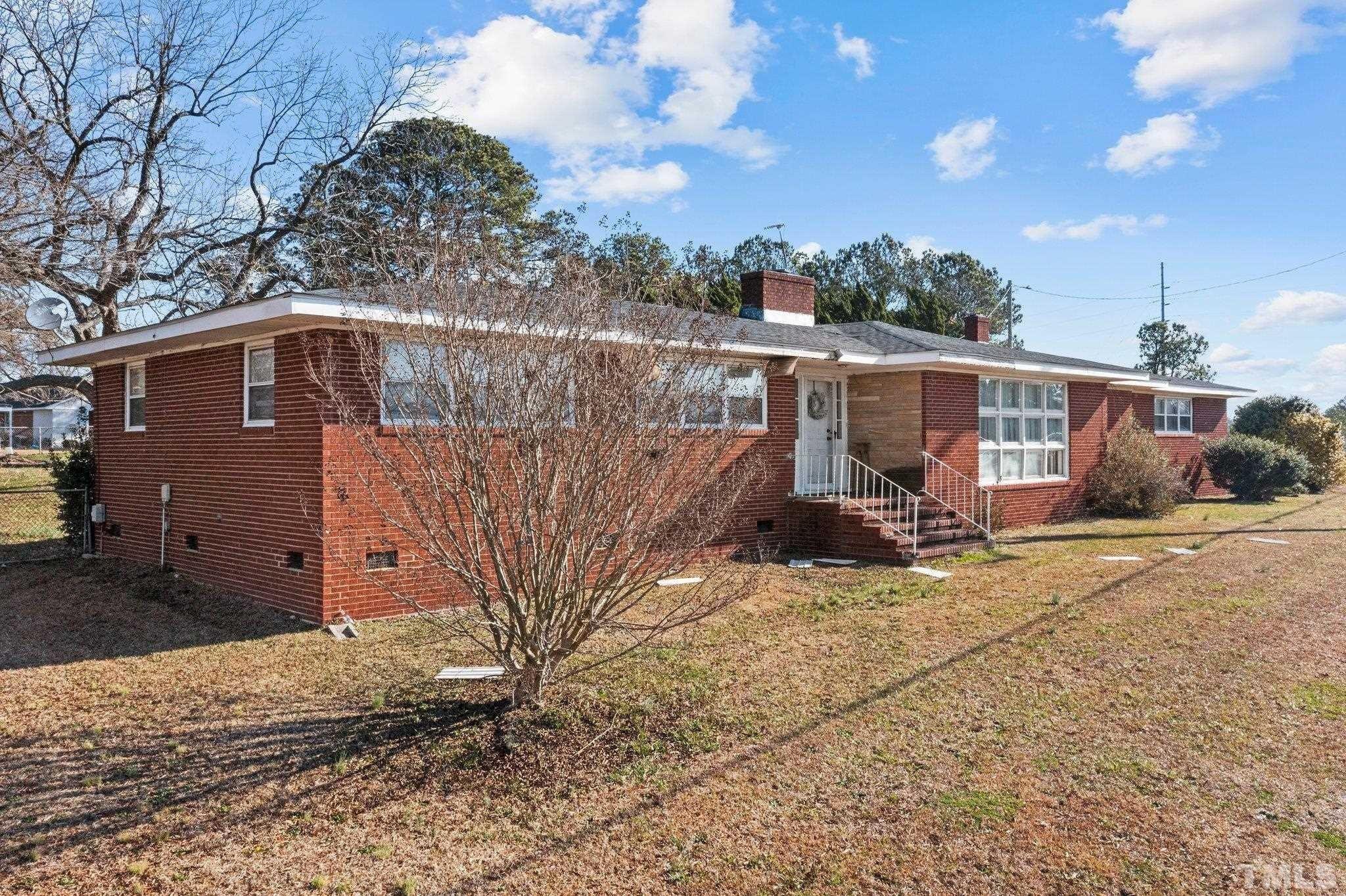 Hunter Hill Rd, Rocky Mount, NC 27804