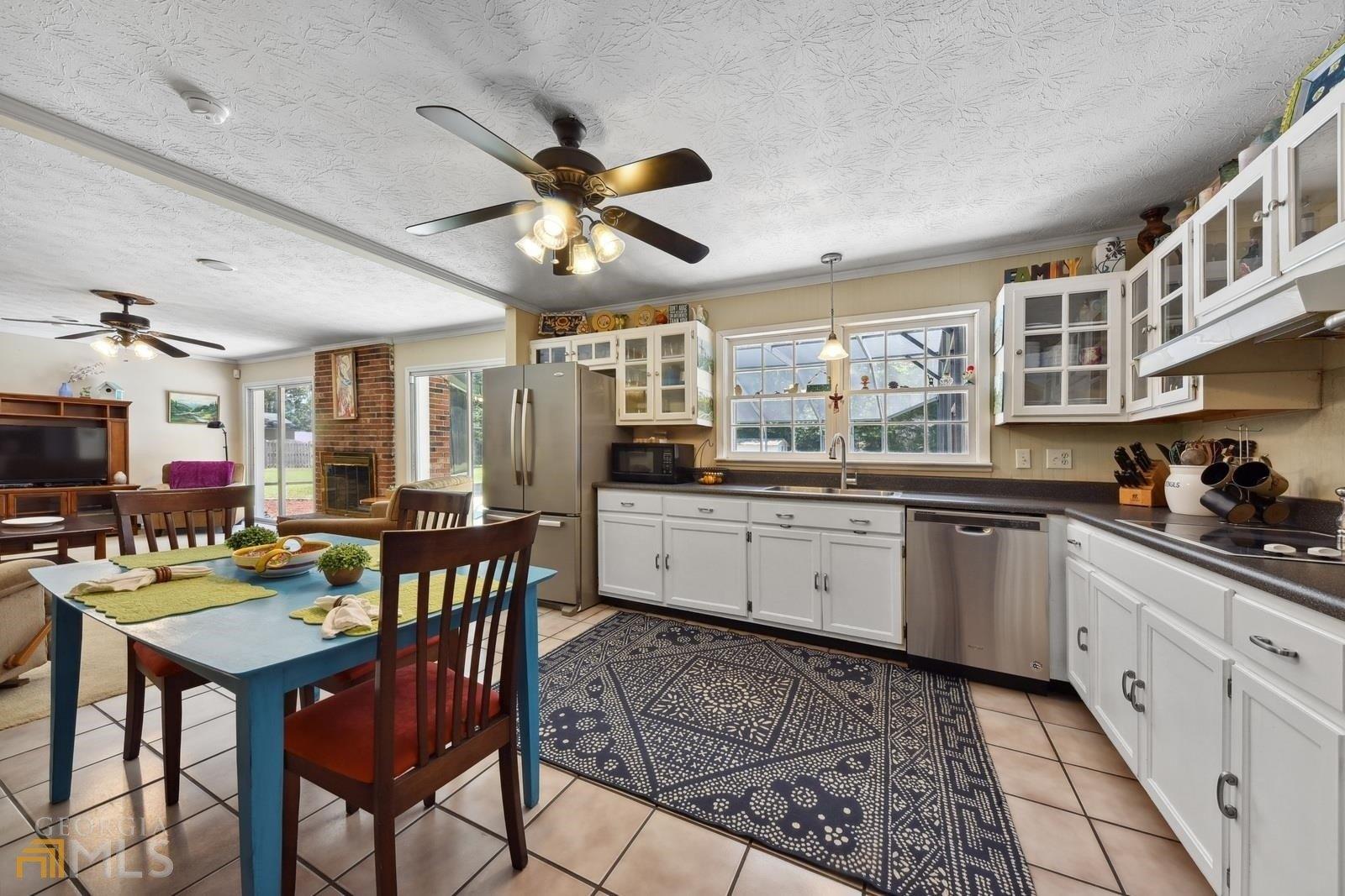 N Grove Blvd, Kingsland, GA 31548