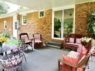 Belmont Dr, Archdale, NC 27263