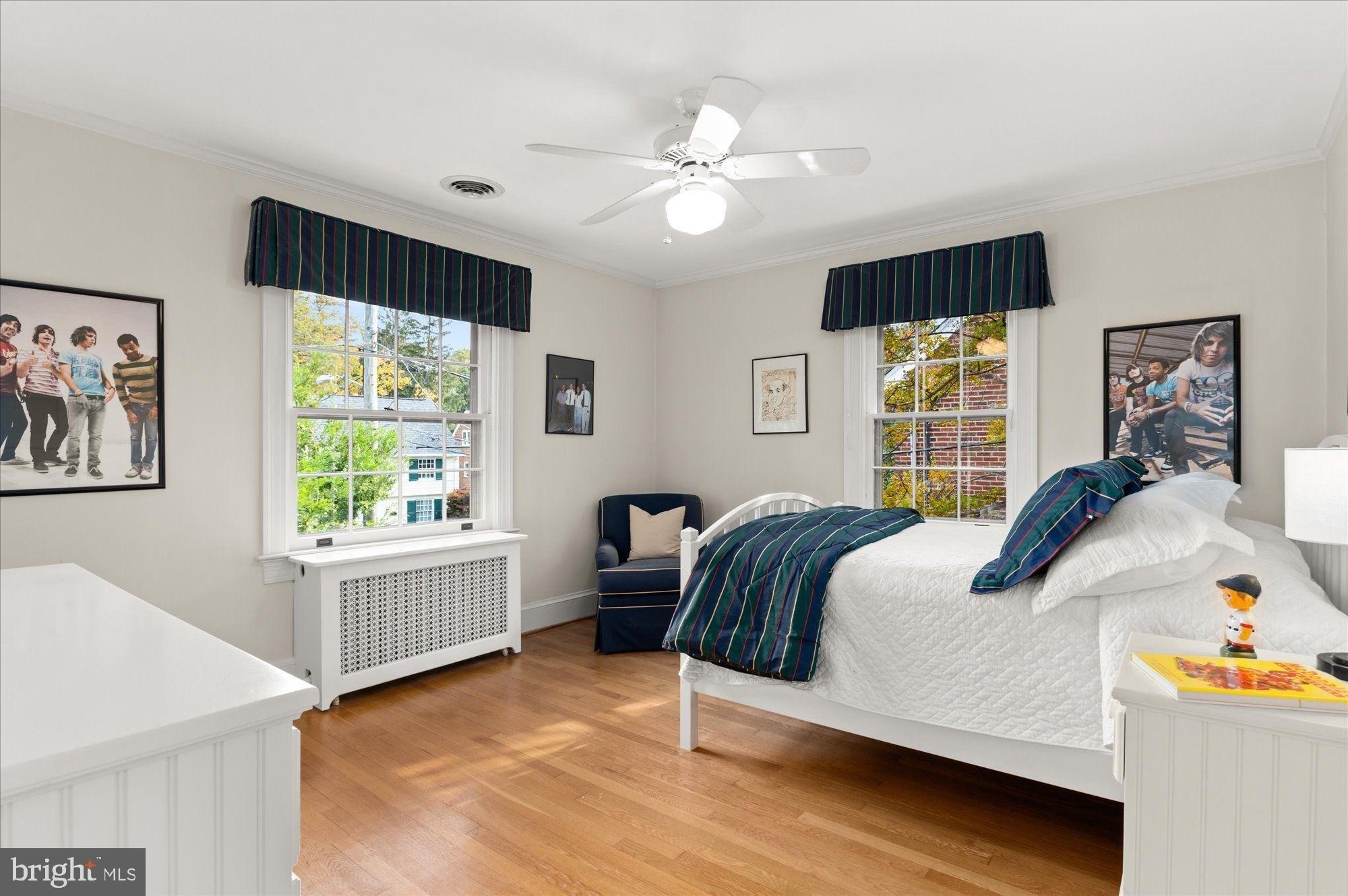 Summerfield Rd, Chevy Chase, MD 20815