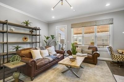 Periwinkle Ln, Woodstock, GA 30188