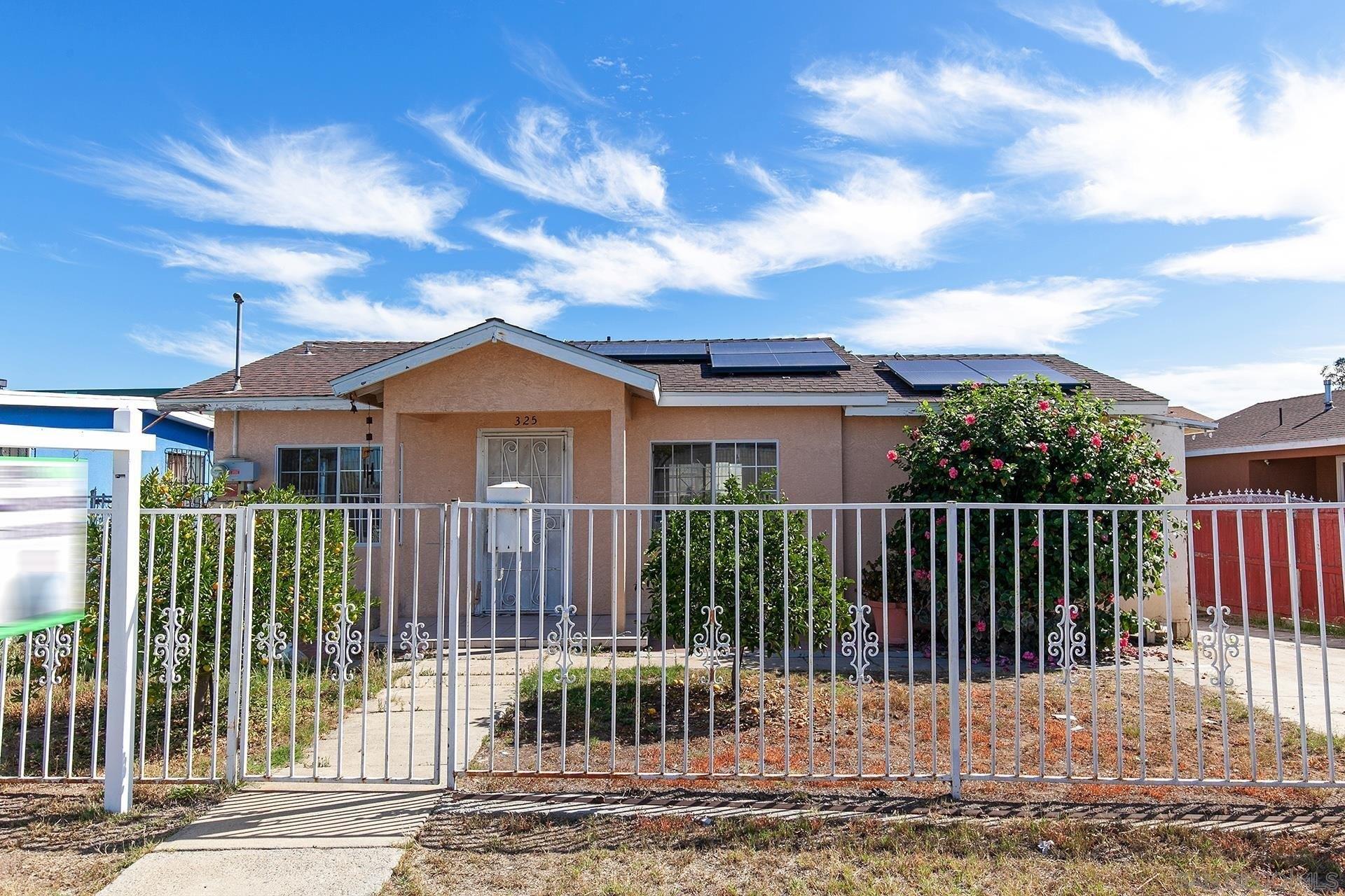 Gloria St, San Diego, CA 92113