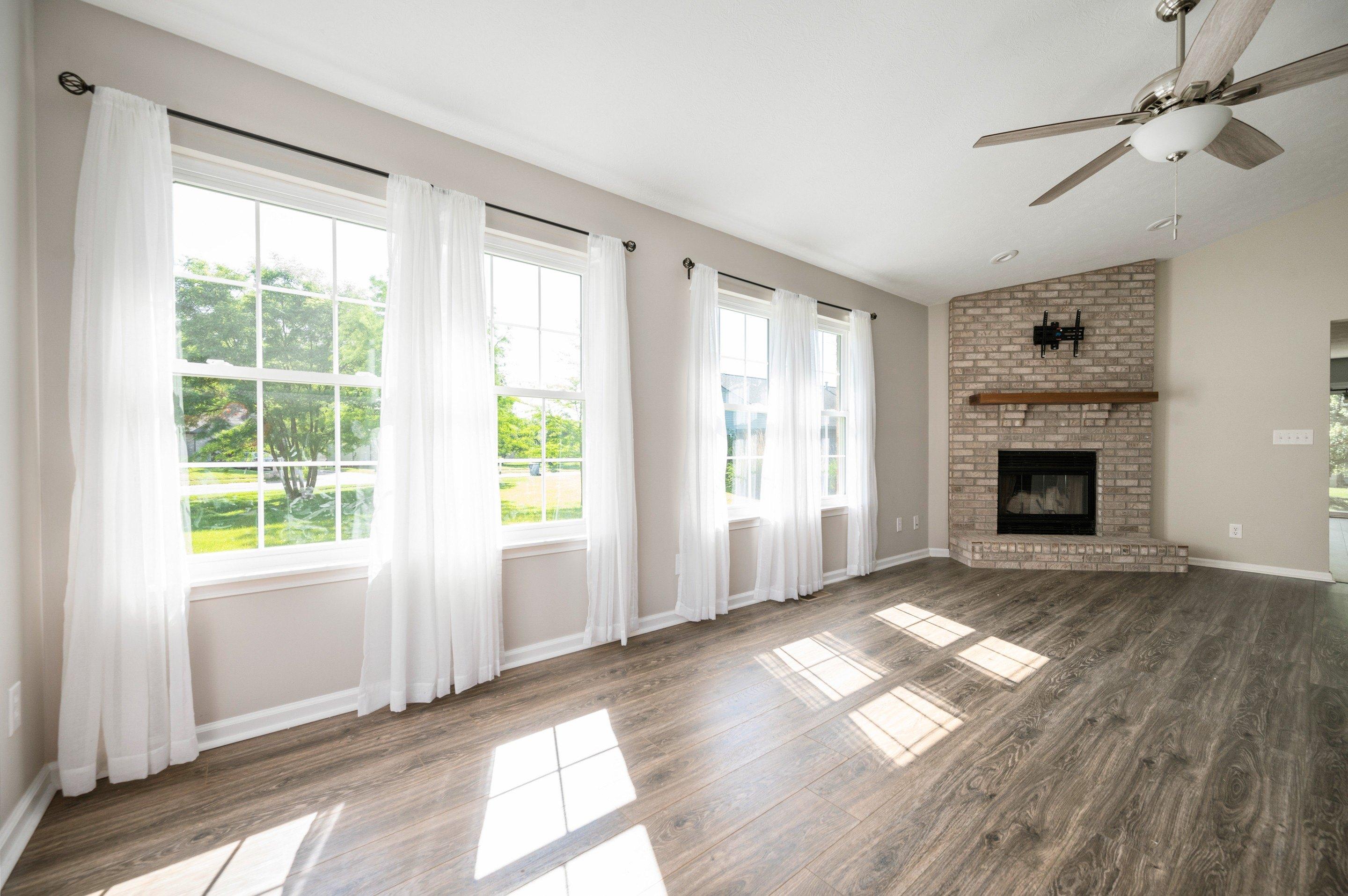 Sparrowood Dr, Indianapolis, IN 46236