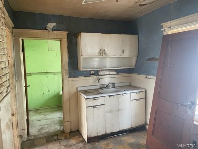Ullman St, Buffalo, NY 14207