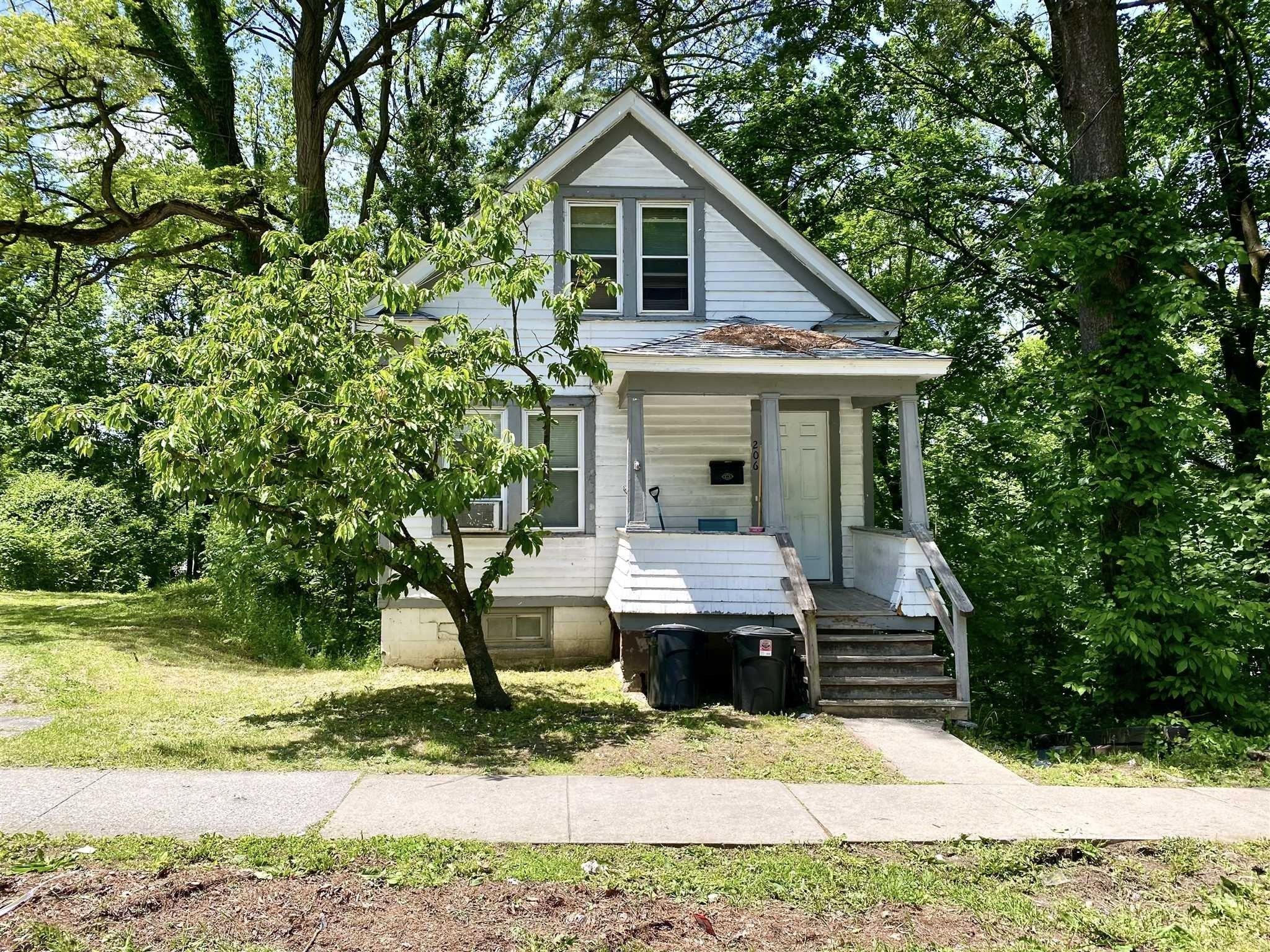 N Clinton St, Poughkeepsie, NY 12601