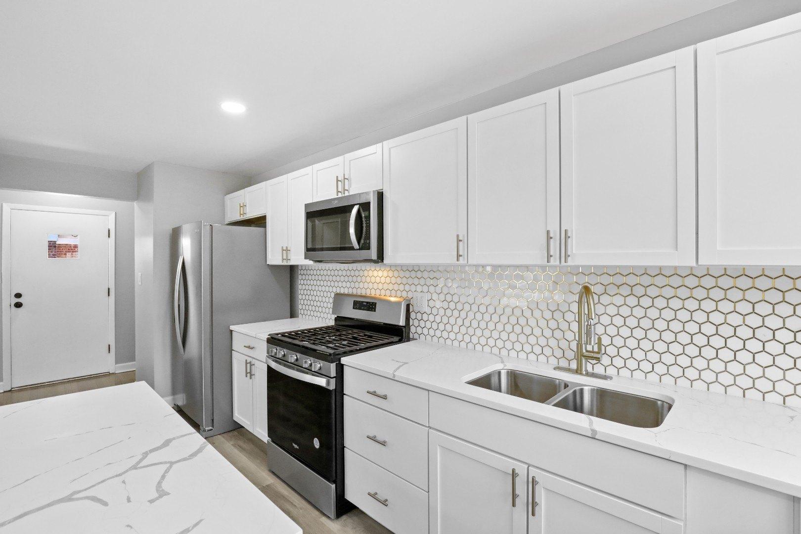 Drexel Ave, South Holland, IL 60473