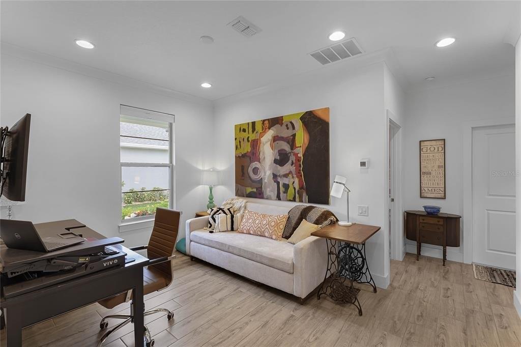 Songbird Cir, Harmony, FL 34773