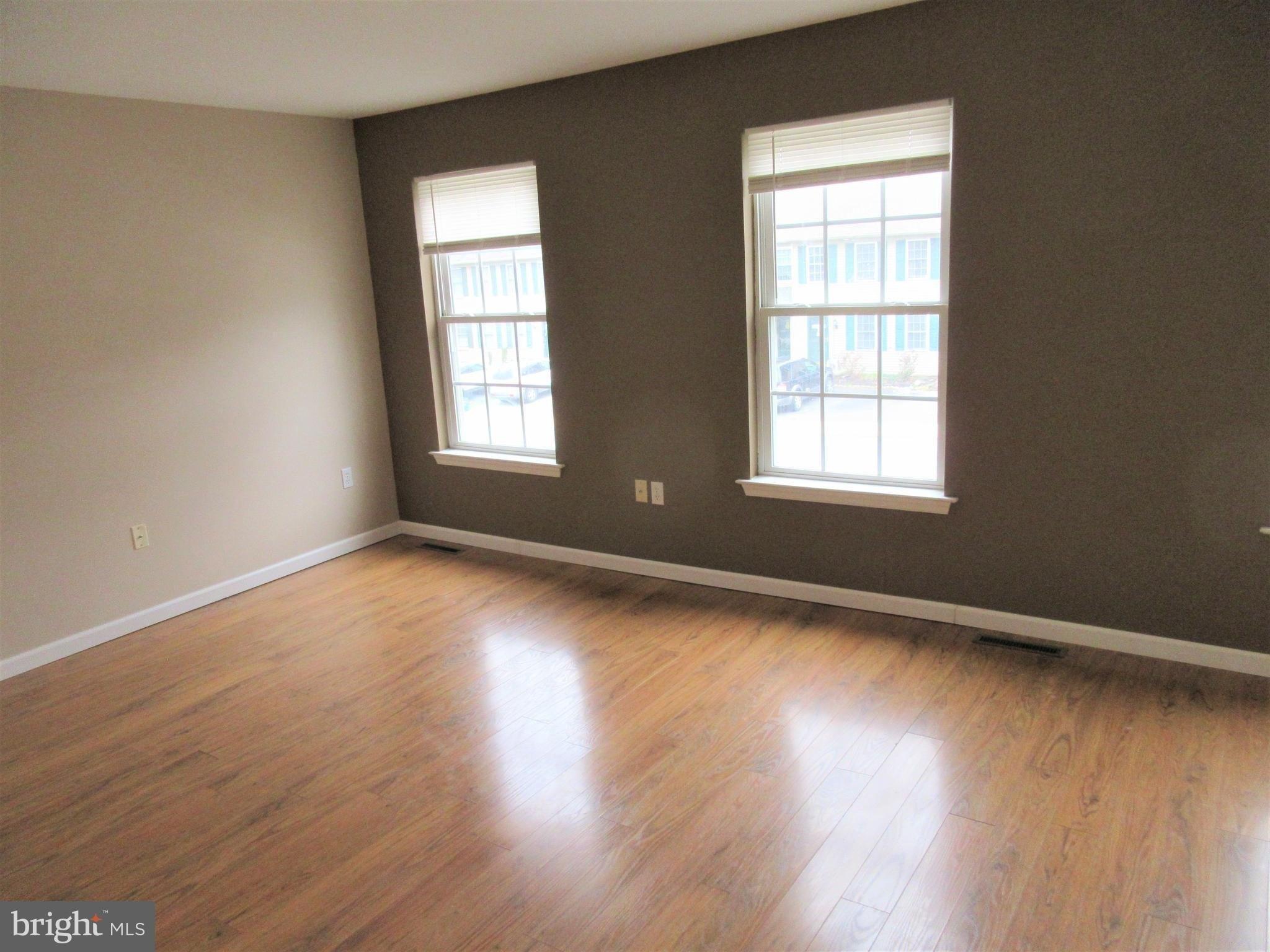 Rockwood Dr, Elizabethtown, PA 17022