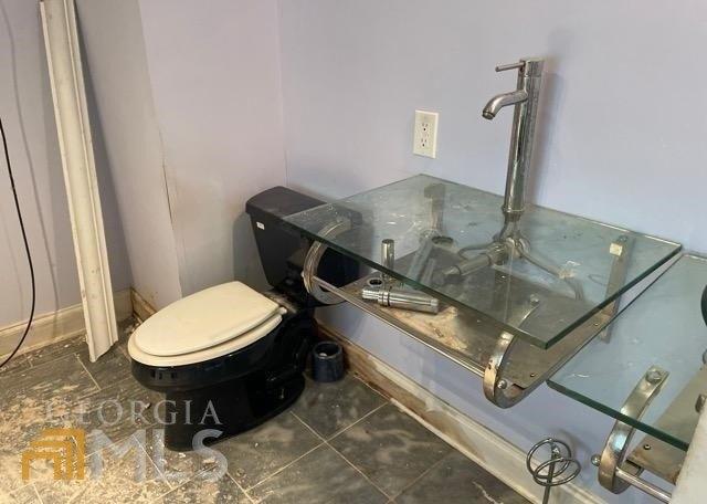 Center Cir Sw, Conyers, GA 30094