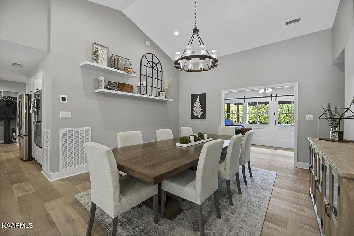 Beverly Oaks Dr, Knoxville, TN 37918