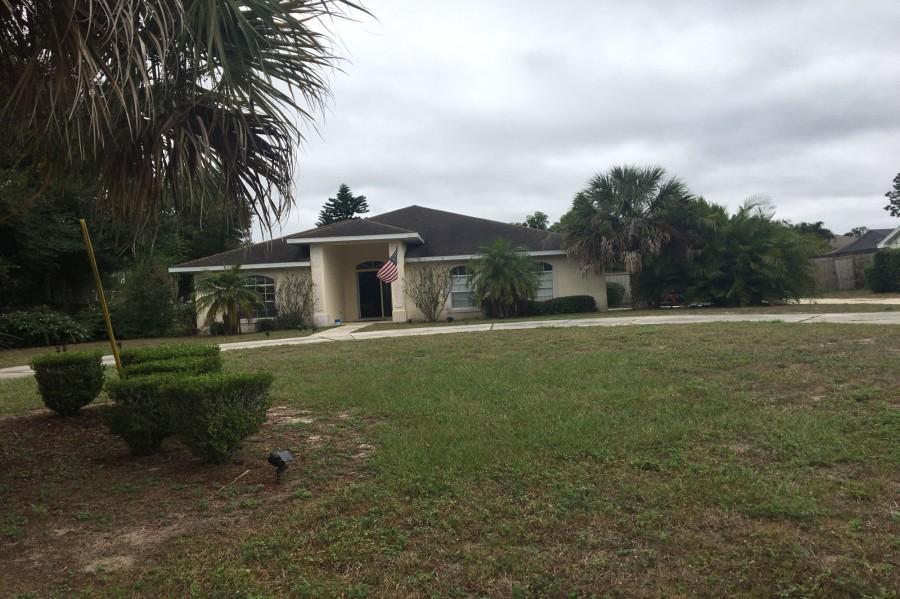 W Lake Hamilton Dr, Winter Haven, FL 33881