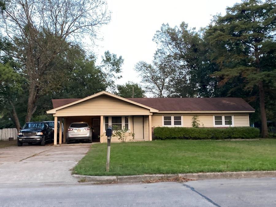 S Colorado St, Greenville, MS 38703