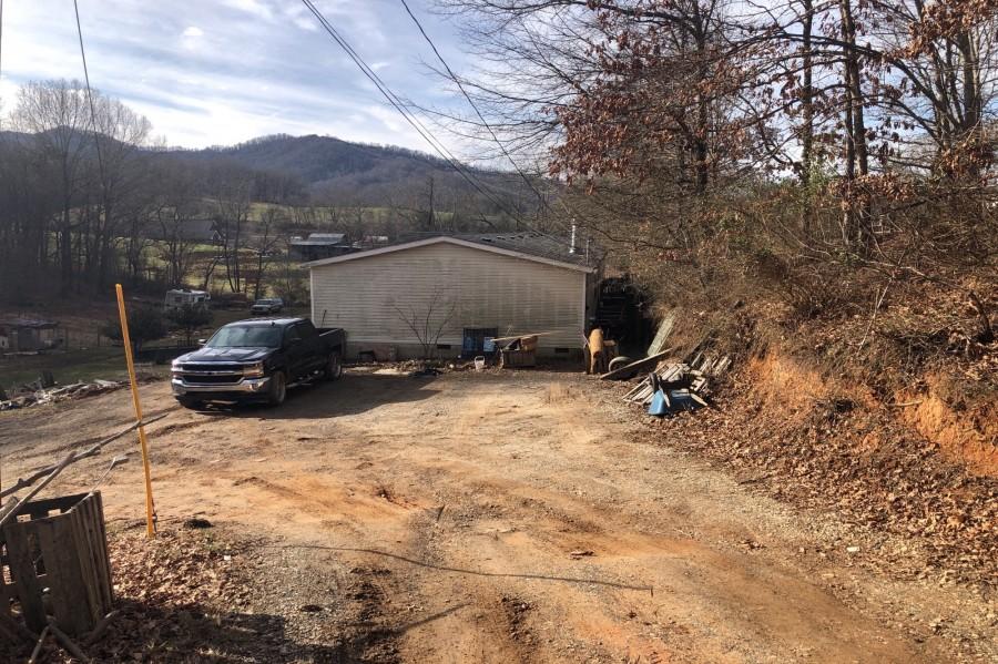 Childrens Way, Canton, NC 28716