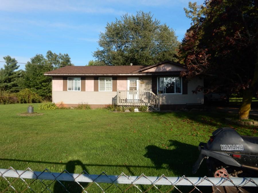 N Bray Rd, Clio, MI 48420